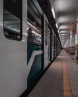 Станция метро минская