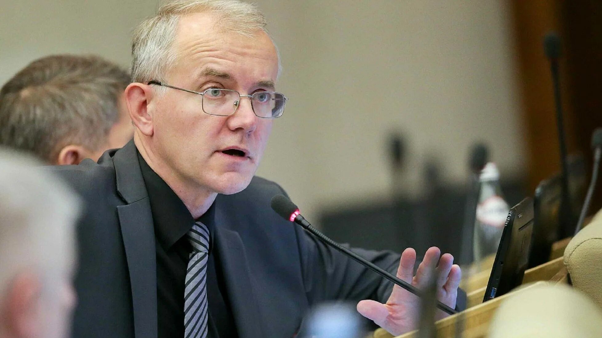 Олега справедливо. Олега справедливо. Олега справедливо. Нилов депутат. Олега справедливо.