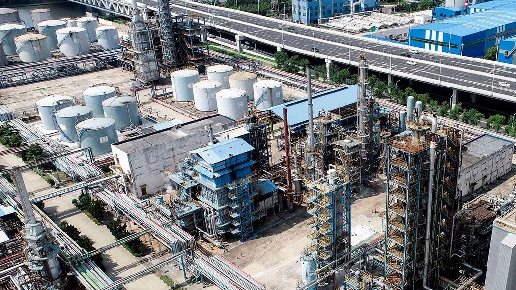 В каких городах находятся нефтеперерабатывающие заводы