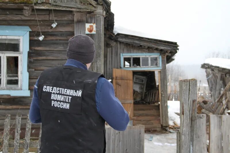 В пестово застрелился полицейский. В пестово застрелился полицейский. В пестово застрелился полицейский. Застрелился из табельного оружия. В пестово застрелился полицейский.