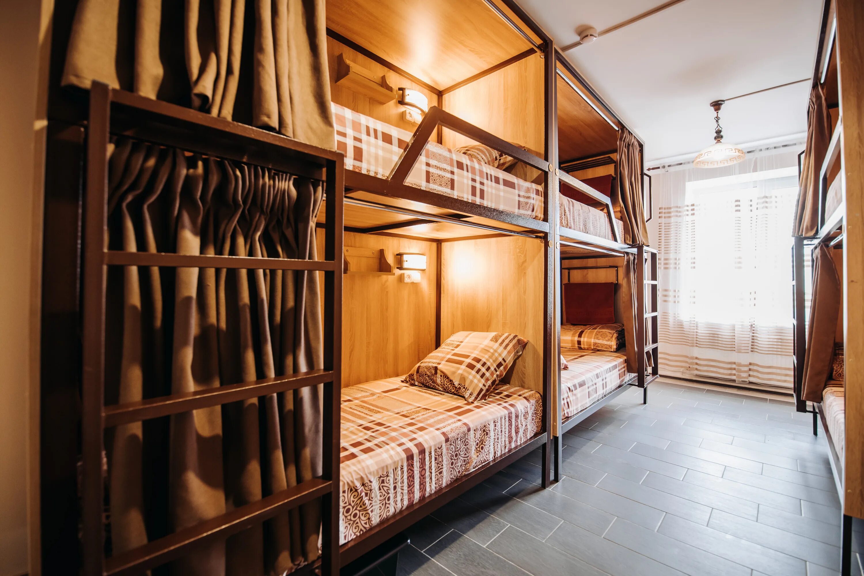 хостел шоссе. хостел шоссе. хостел на пятницком шоссе. хостел метро авиамоторная. хостел в москве верхние котлы.