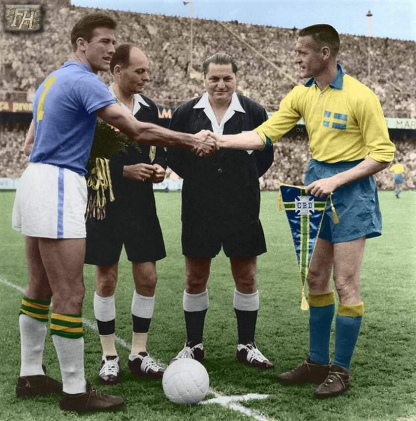 Футбол 1958 Бразилия Швеция. Бразилия Швеция 1958 Пеле. Бразилия-Швеция 1958 финал. Пеле ЧМ 1958.