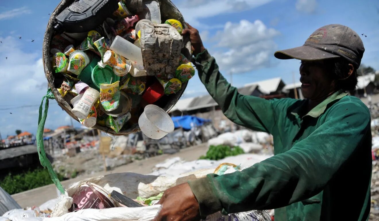Emergency garbage collection