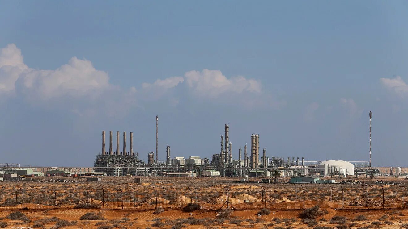 Ливия нефть. Ливия нефтедобыча. алжир нефть. промышленность алжира.