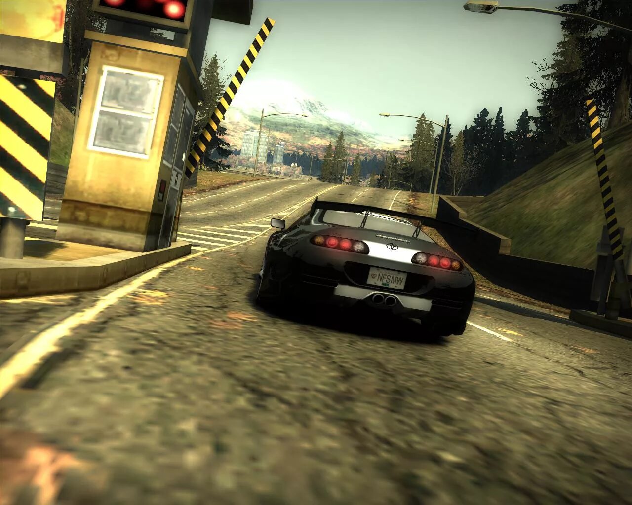 Игра на андроид most wanted. NFS MW 2012 Android. Системные требования NFS most wanted 2005. Need for Speed most wanted 2012 на андроид. Мост вантед Приора.