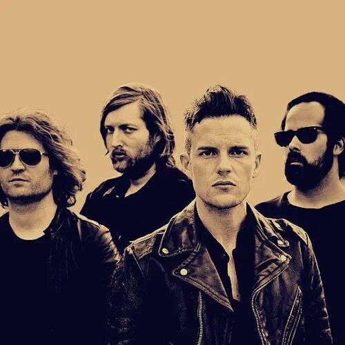 The killers somebody told. Killer. Somebody told METHE Killers. The Killers Somebody told me. Read my Mind the Killers.