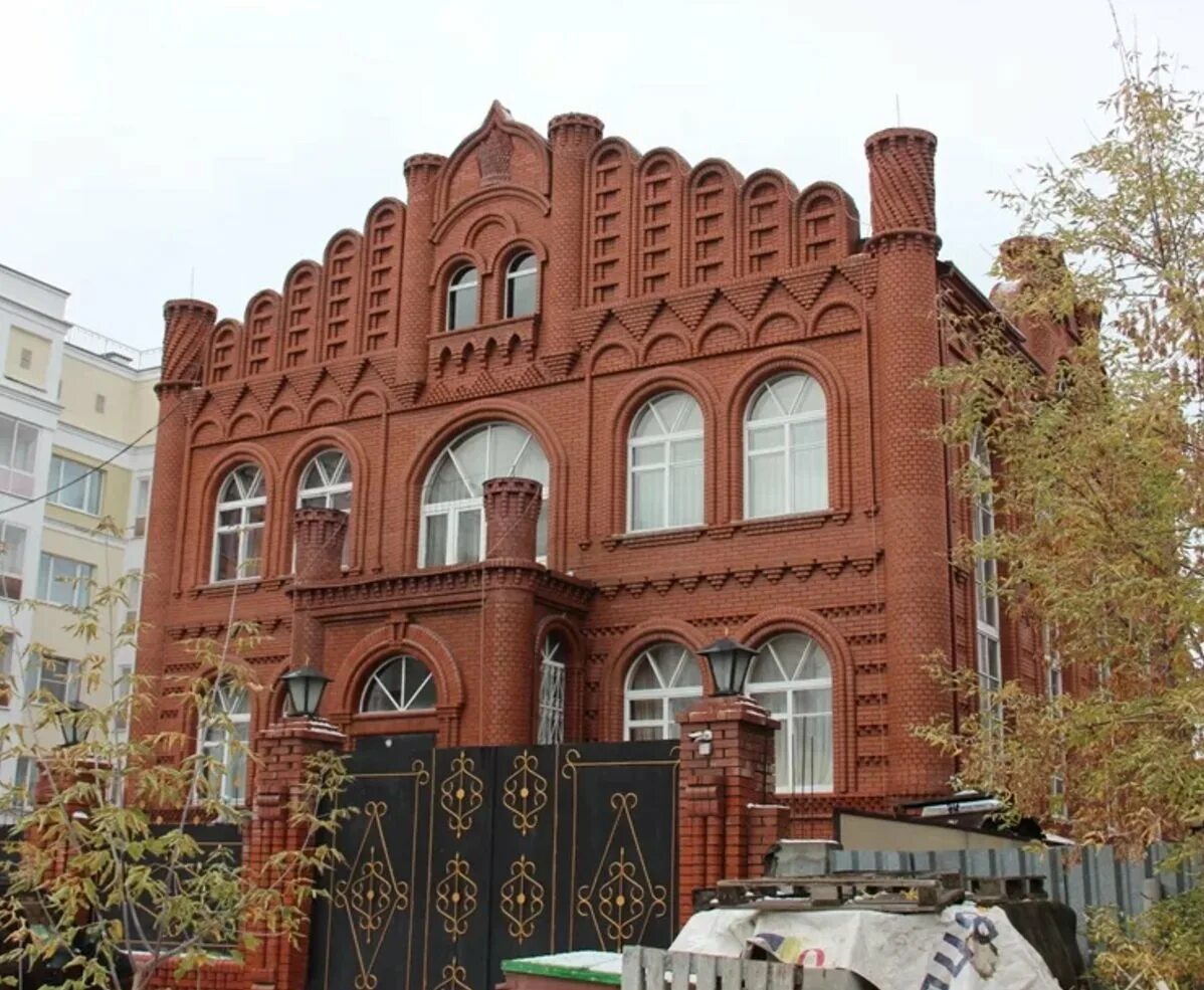 Дом цыганского барона интерьер. Тюмень асобняк цыганского баро. Тюмень асобняк цыганского баро. Дворцы цыганских баронов в румынии. Дворец цыганского барона интерьер.