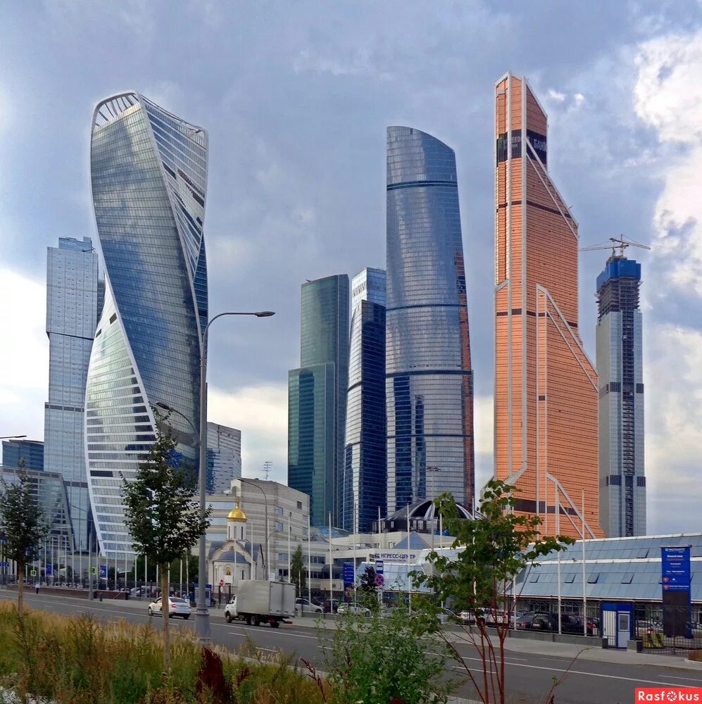 Сколько там нового. Здания Москоу Сити. Москва Сити 2003. Москва Сити 2020. Москва Сити 1996.