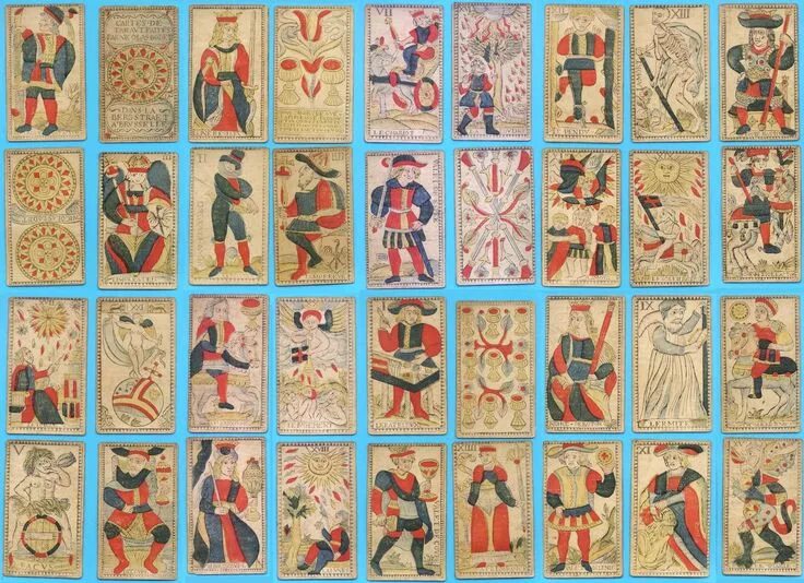 Таро винтаж колода. Самая первая колода. Игральные карты. Средние века (карты игральные). Игральные карты 19 века сша.