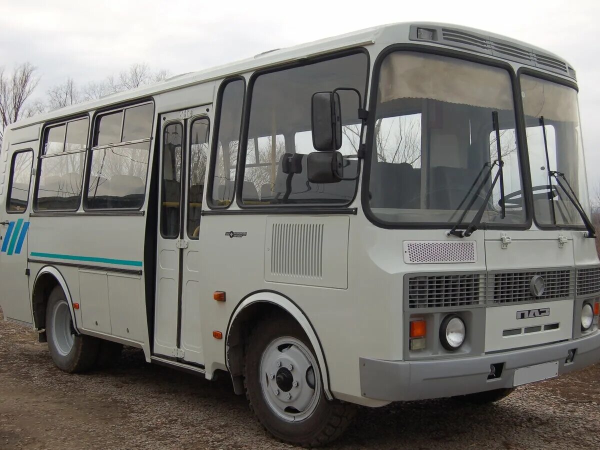 Автобус паз бензин. ПАЗ бензин ГАЗ 3205. ПАЗ 3205 белый. ПАЗ 32053. ПАЗ 3205 2008.