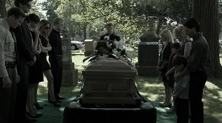 Соврешь. Обернешься умрешь. Обернешься умрешь. Обернешься умрешь. Обернешься умрешь.