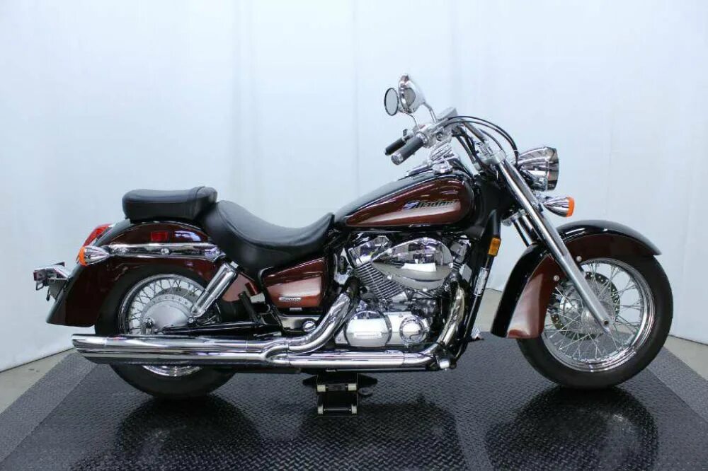 Honda shadow 400 2001. Хонда шадов авито. Дуги хонда шадов 400. Хонда вт 1100. Габаритные размеры honda shadow 400.