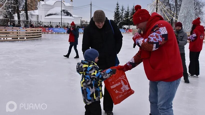 Каток талалихина подольск. Расписание катка в парке талалихина подольск. Парк талалихина подольск каток 2022. Парк талалихина подольск каток. Каток в парке талалихина подольск.