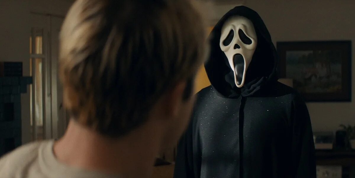 Крик 2025 дата выхода. Нив кэмпбелл крик 2025. крик 2025. scream 2025 кадры. крик 2025 дилан.