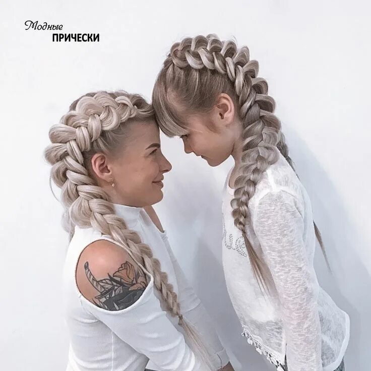 Мне их заплетает ее бывший
