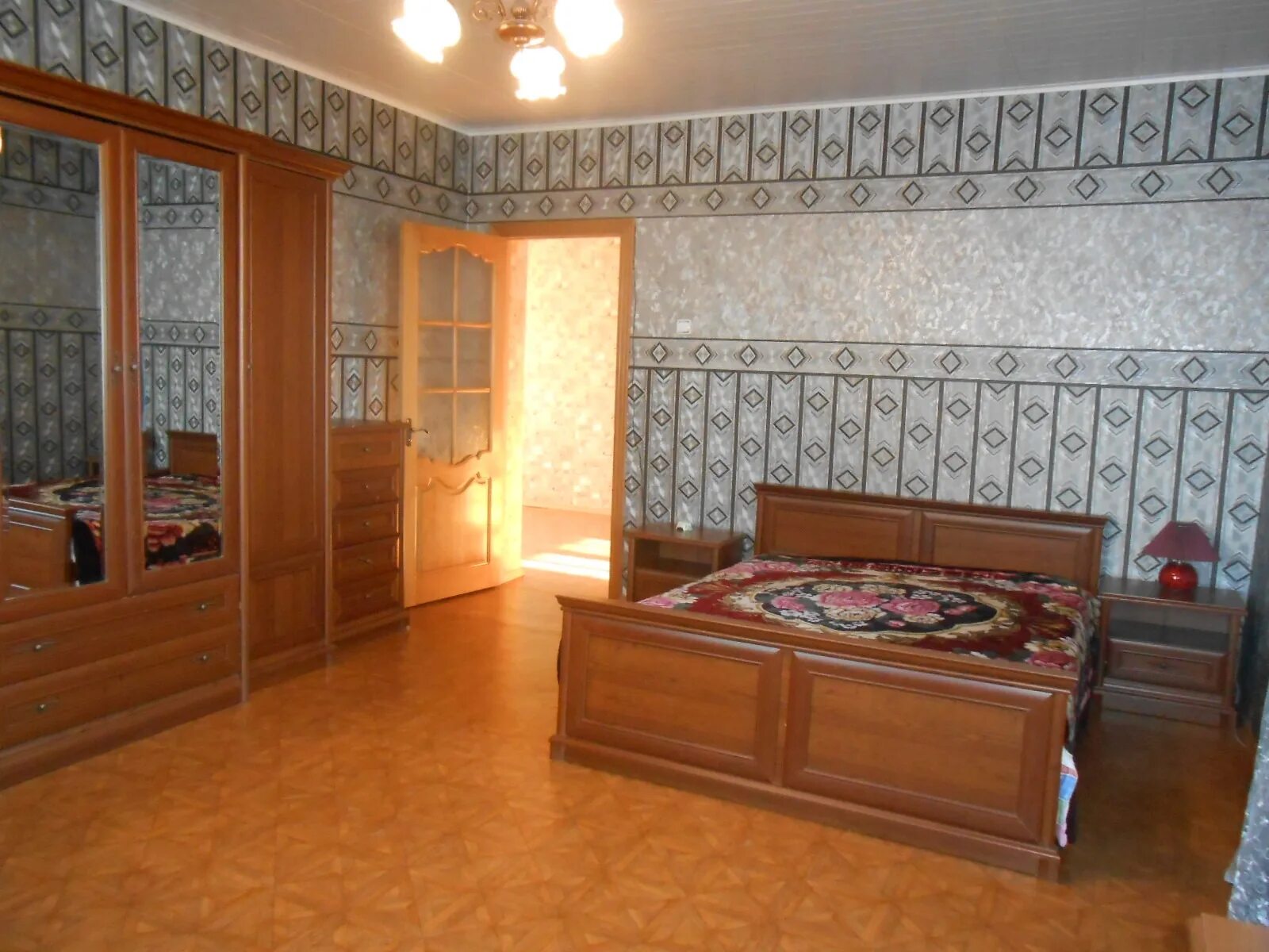 Покажи астраханская дом. Квартира на татищева астрахань фото. Сниму дом без посредников астрахань. Ул анри барбюса 32 астрахань. Снять хату.