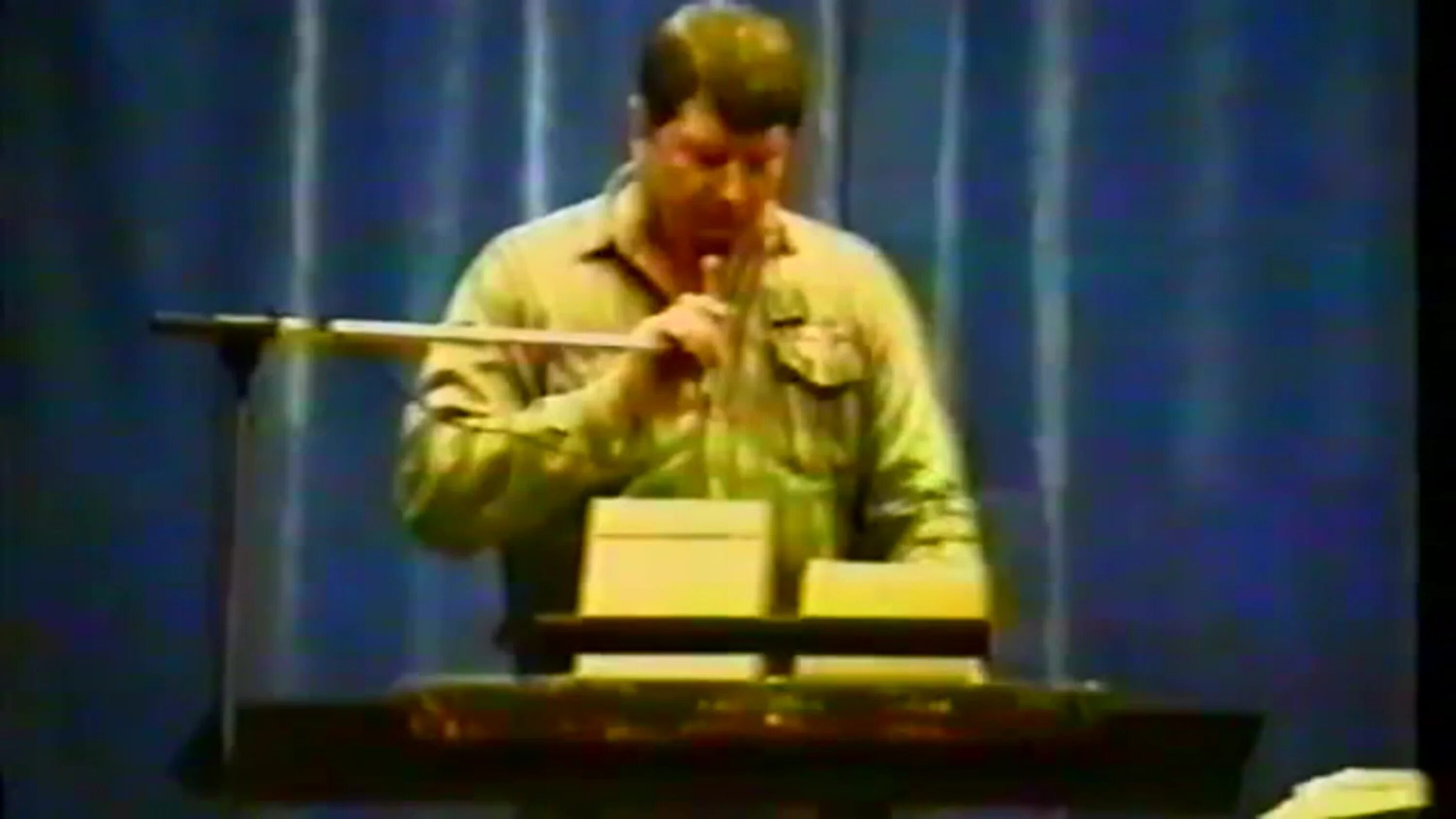 Шалости и глупости. Песни нашей молодости ссср. Шалости и глупости виталий теринг. Пожалейте тихонько мужчину. Песня молодость прощала глупости шалости.