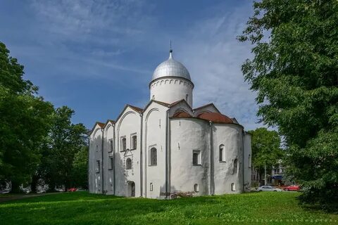 Земля в новгороде