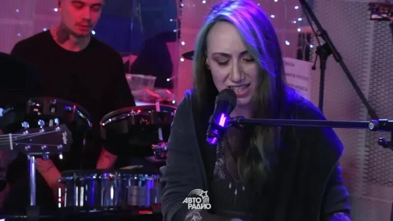 Сигнал в пустоте. Пустота клип. Louna 2020. Сигнал в пустоте louna. Группа louna 2021.