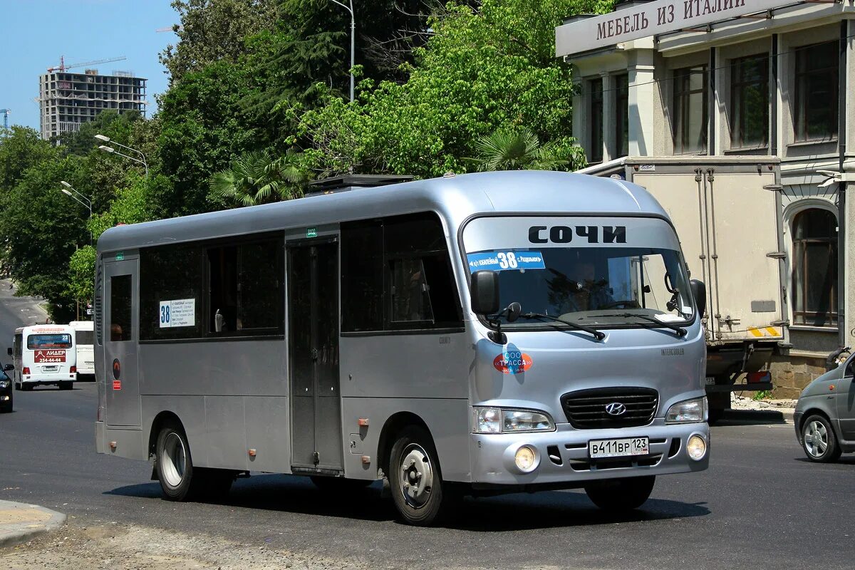 Маршрут 38 ростов. Hyundai County LWB. Bus Хендай Каунти Краснодарский край. Краснодарский край Краснодар Хундай Каунти.