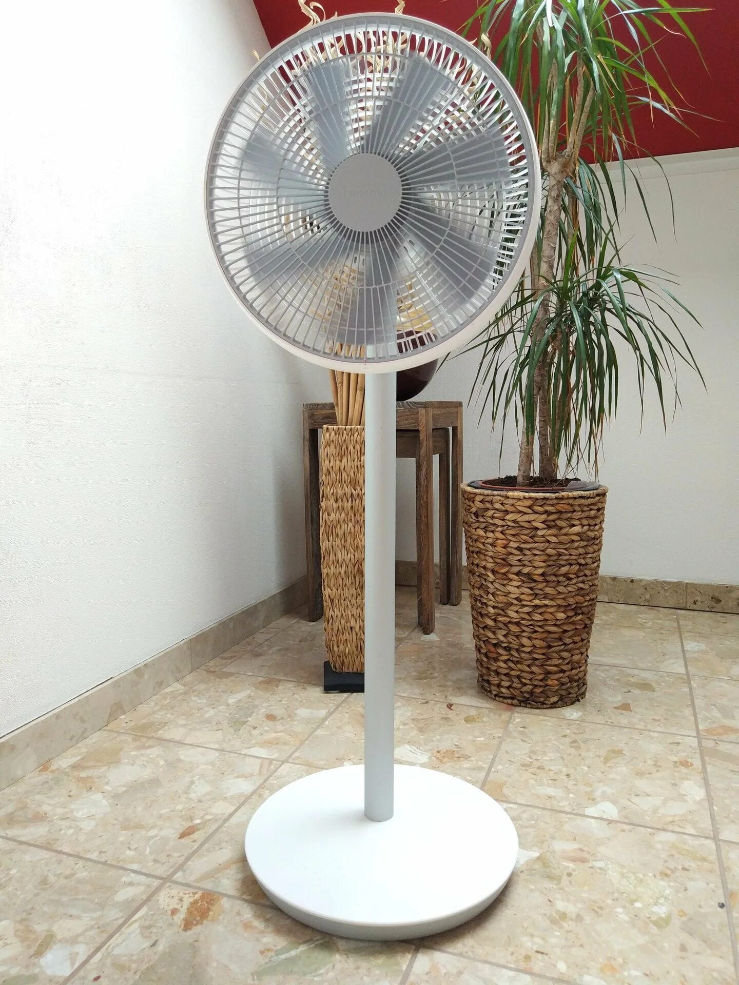 Xiaomi standing fan. Xiaomi Smart standing Fan Pro. Xiaomi Smart Fan. Mi Smart standing Fan 1c. Xiaomi Smartmi Fan 2s.