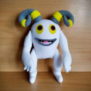 My Singing Monsters - Tawkerr (35cm) Plush Toy 
