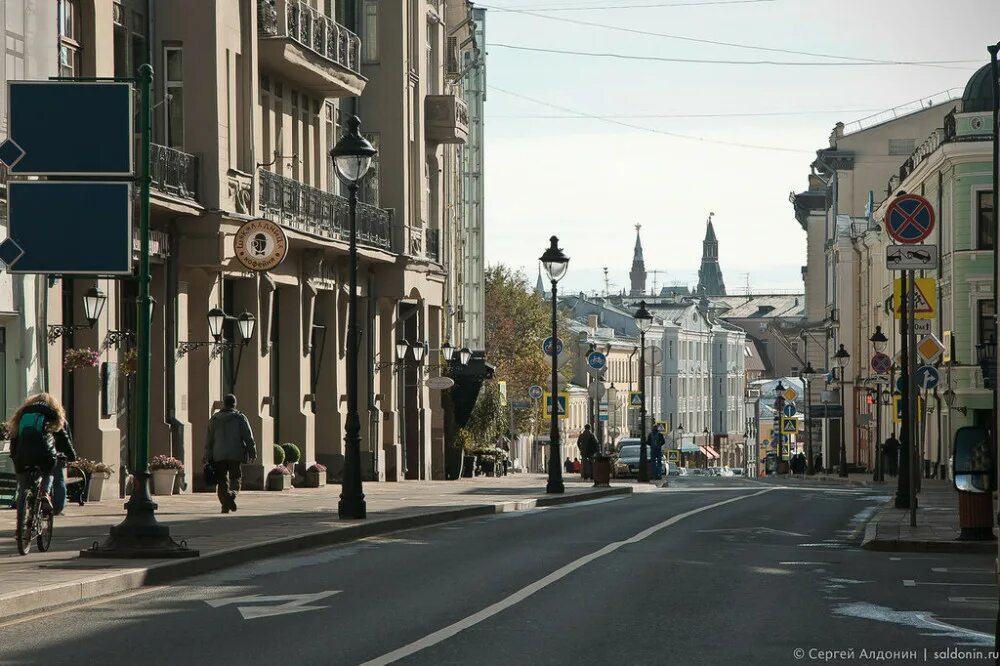 Большая Никитская улица. Никитская улица Москва. Большая Никитинская улица Москва. Большая Никитская Москва. Никитская улица дома