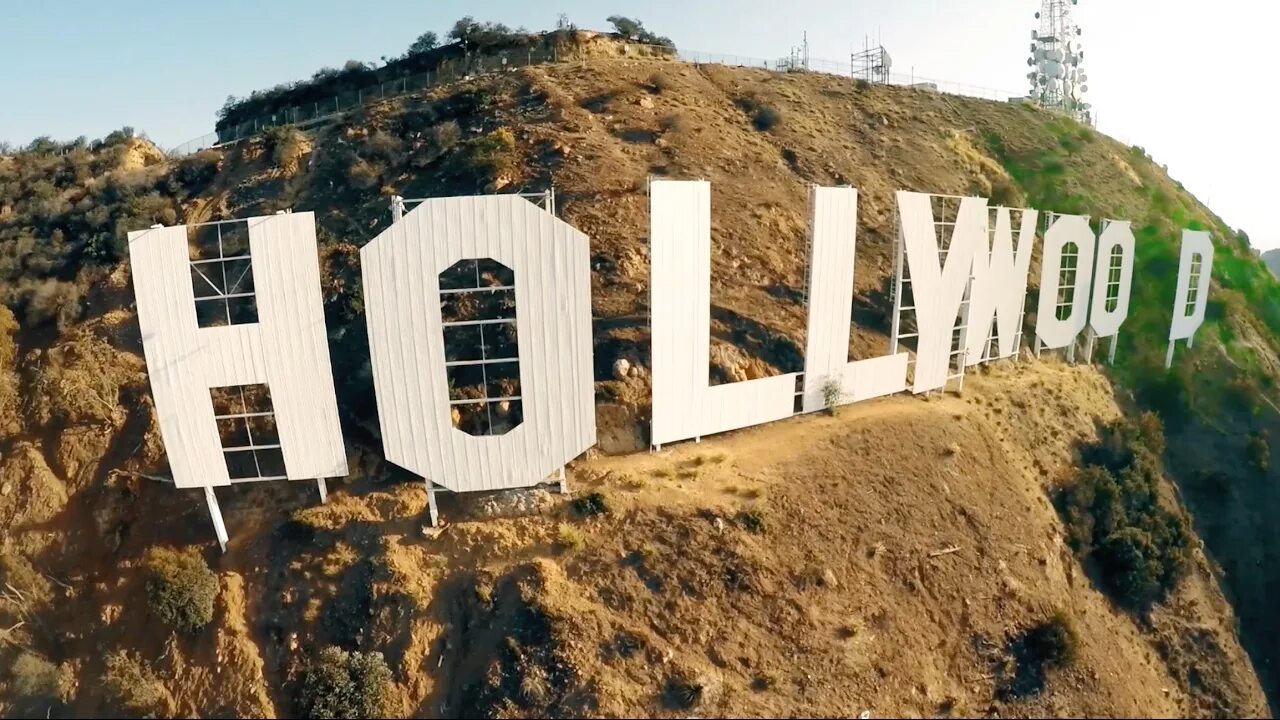 Вертолет над лос анджелесом. Путевка в голливуд. Лос анджелесе с вертолетные площадки. Группа captain hollywood project. Over and over hollywood.