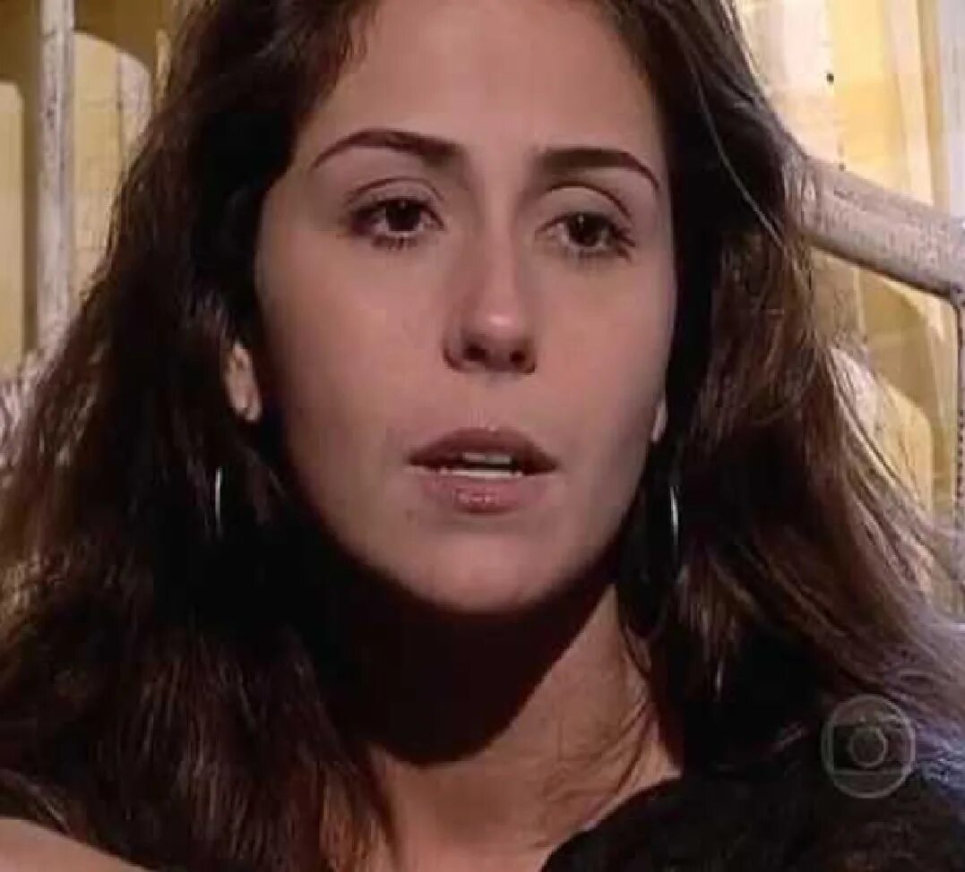 семейные узы турецкий сериал нурхаят. семейные узы сериал элена и эду. семейные узы 12. жулия фелденс семейные узы. семейные узы 12.