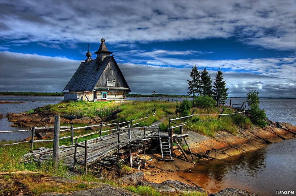 хороший самобытный. урочище аккурум алтайский край. хороший самобытный. необычные образы людей. кело сосна сруб.