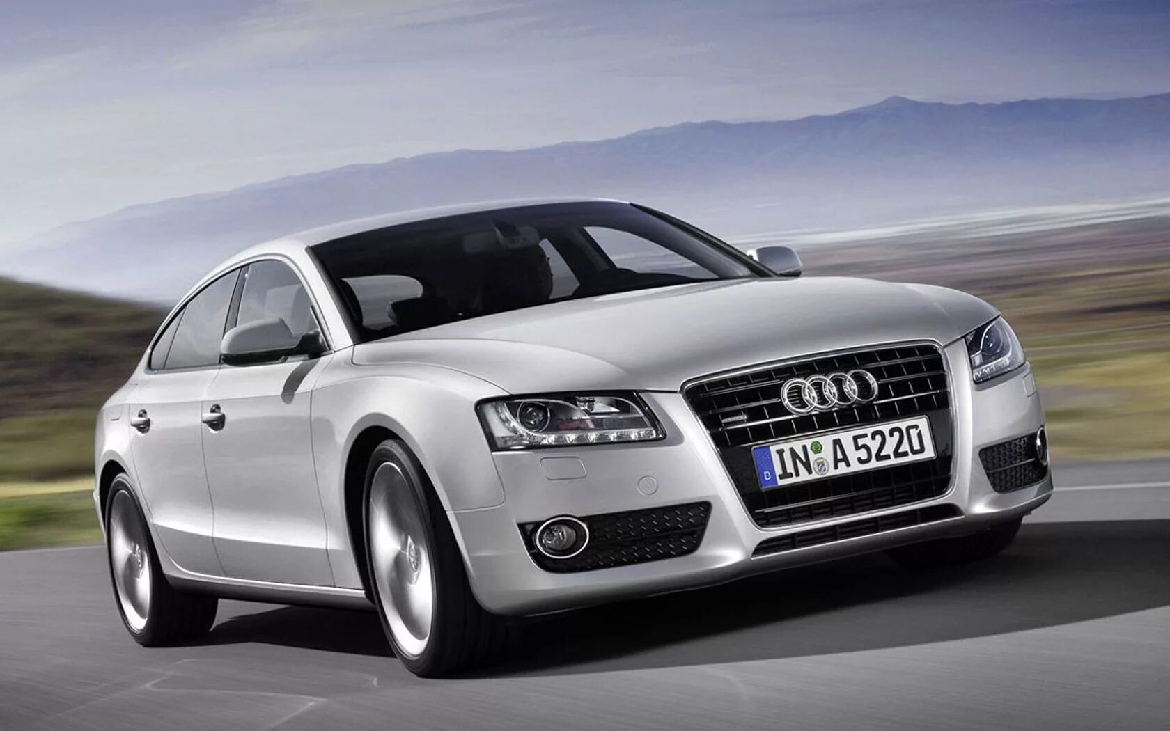 Ауди 5 год выпуска. Audi a5 Sportback 2010. Audi a5 Sportback 2009. Ауди а5 Спортбэк 2010. Audi a5 8t Sportback.