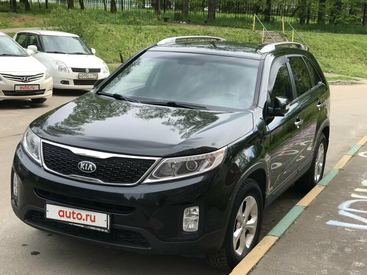Купить б/у Kia Sorento II Рестайлинг 2.2d AT (197 л.с.) 4WD дизель автомат в Мос