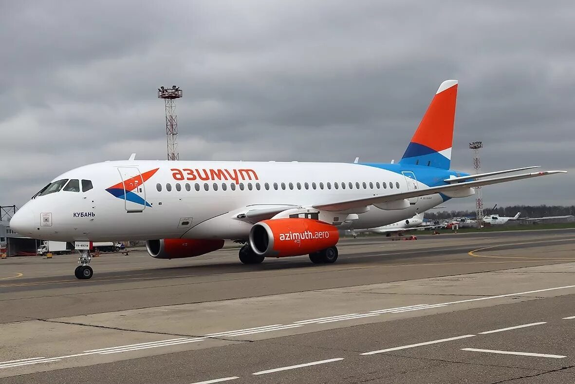 Ssj азимут. Ssj 100 азимут. superjet 100 азимут. sukhoi superjet 100 azimuth. авиакомпания азимут сухой суперджет.