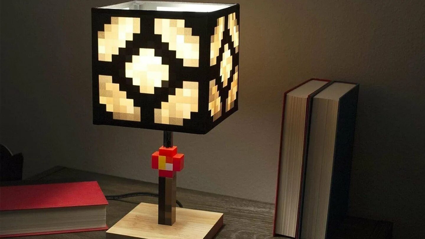 Редстоуновая лампа майнкрафт. Майнкрафт Redstone Lamp. Крафт редстоун лампы. Лампа майнкрафт блок.