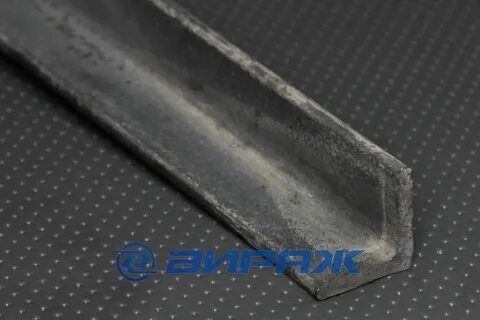 Угол 25 25 4