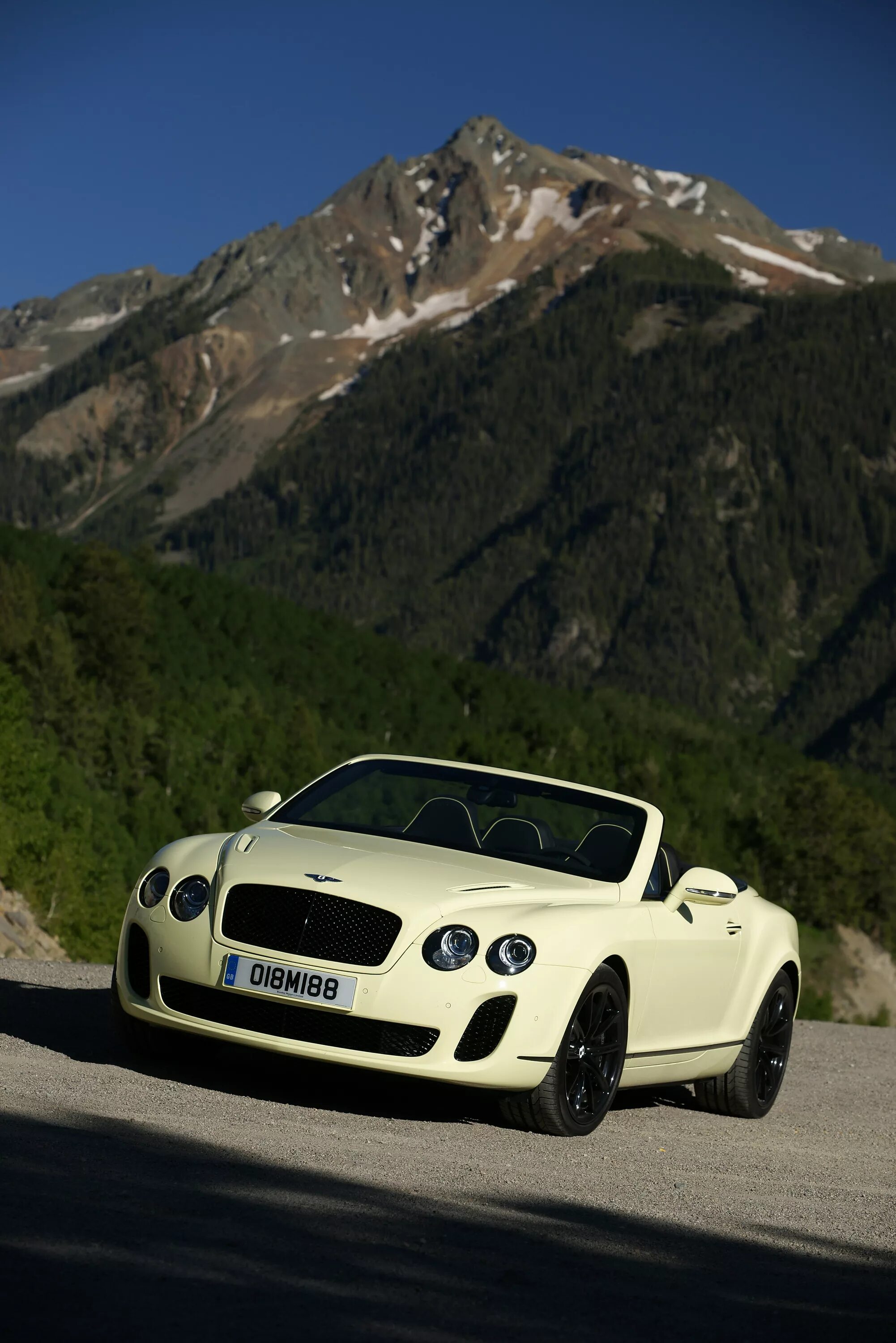 См авто. Bentley Continental Supersports. Бентли gt Continental. Bentley Continental Supersports 2010. Bentley Continental Supersports Convertible 2010.