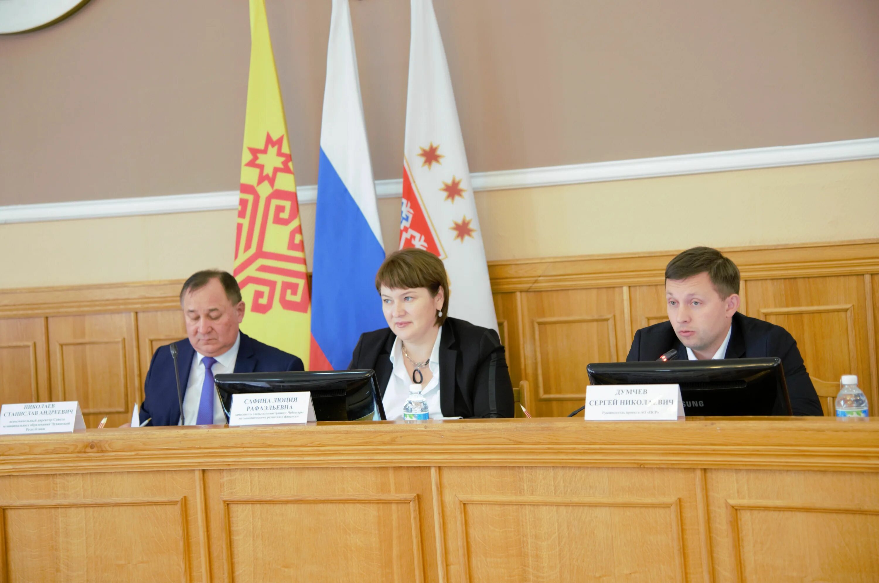 Совет муниципальных образований чувашской республики фото. Парламент северной осетии. Администрация города чебоксары. Муниципальные округа в чувашии. Сайт администрации алатыря.