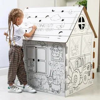 Дети раскрашивают домик