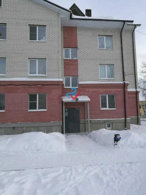 Купить квартиру в полевском северная часть. Полевской ул Коммунистическая 12. Квартира Полевской. Квартиры в Полевском. Храмцов квартира в Полевском.