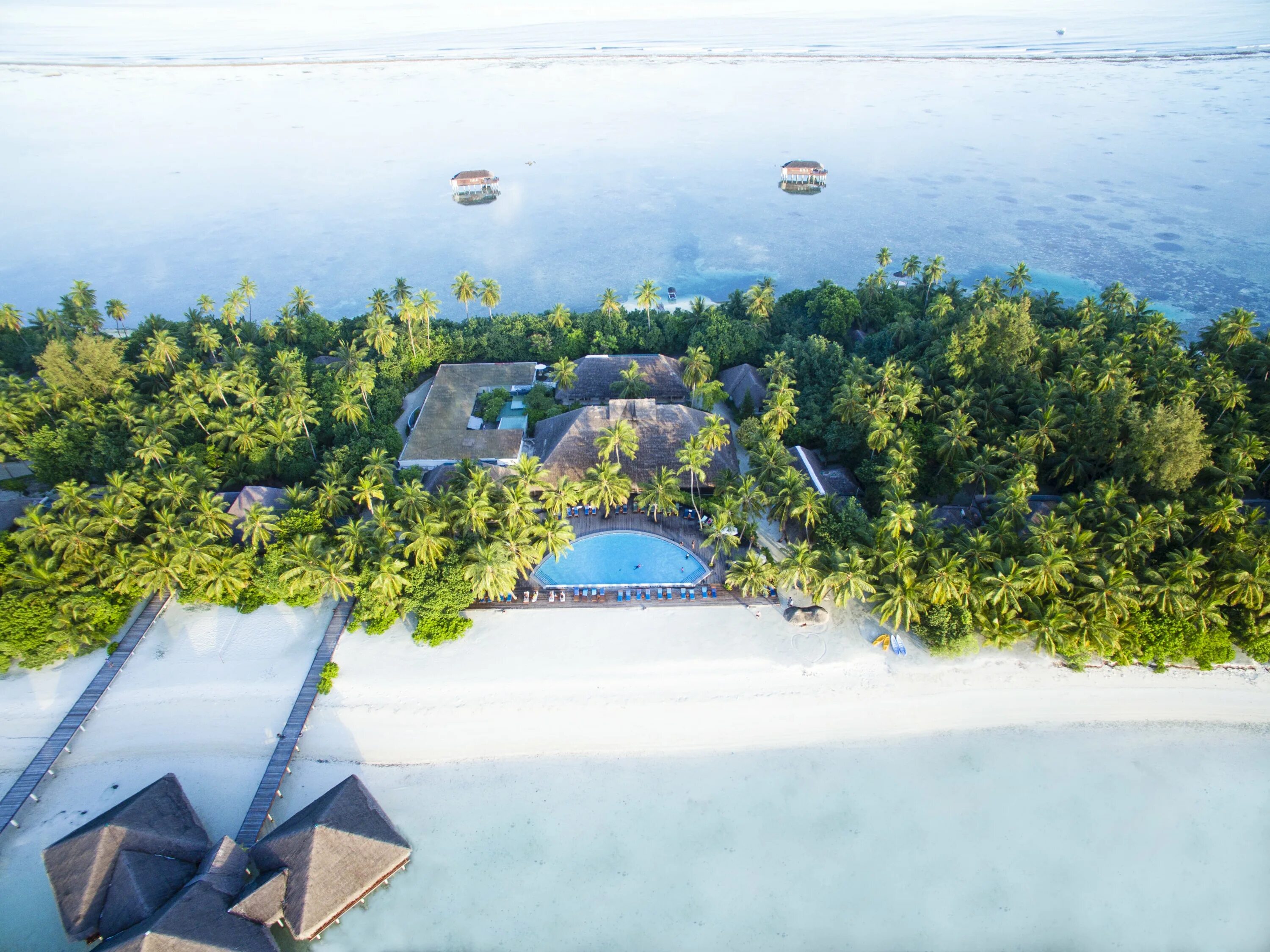 Medhufushi island 5. Мальдивы Medhufushi Island Resort 5 Мальдивы. Отель Medhufushi Island Resort 4. Атолл Мииму Мальдивы. Остров Мафури Мальдивы.