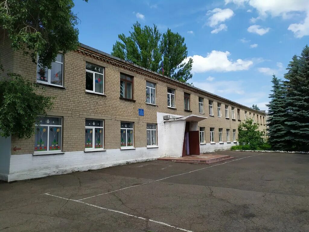 город торецк школа 9. горловка проспект победы. кировское школа донецкая область. школы донецкой обл. школа 8 горловка.