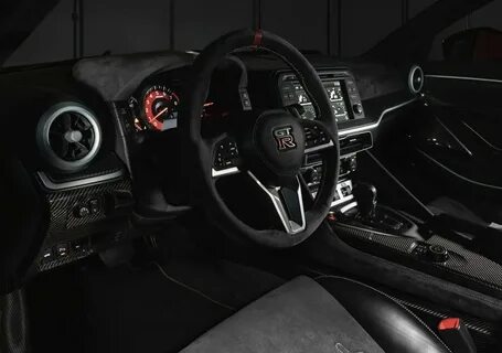 Nissan gtr салон