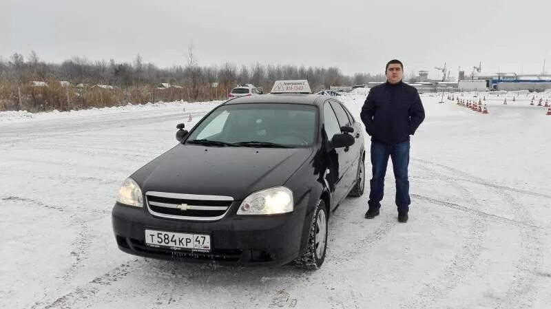 Виды полицейских ларгусов. Работа водителем в пушкине спб. Автошкола цаас славянка. Тк эксис. Автовоз тк эксис камаз.