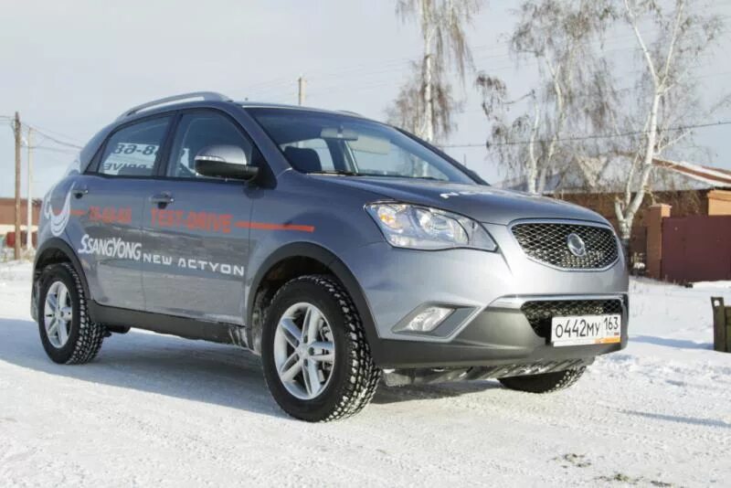 Размер ссангйонг актион. SSANGYONG Нью Актион. Санг енг Актион Нью (кроссовер). ССАНГЙОНГ Актион Нью 2014 красный. Санг енг Актион Нью (кроссовер) 2012 года.