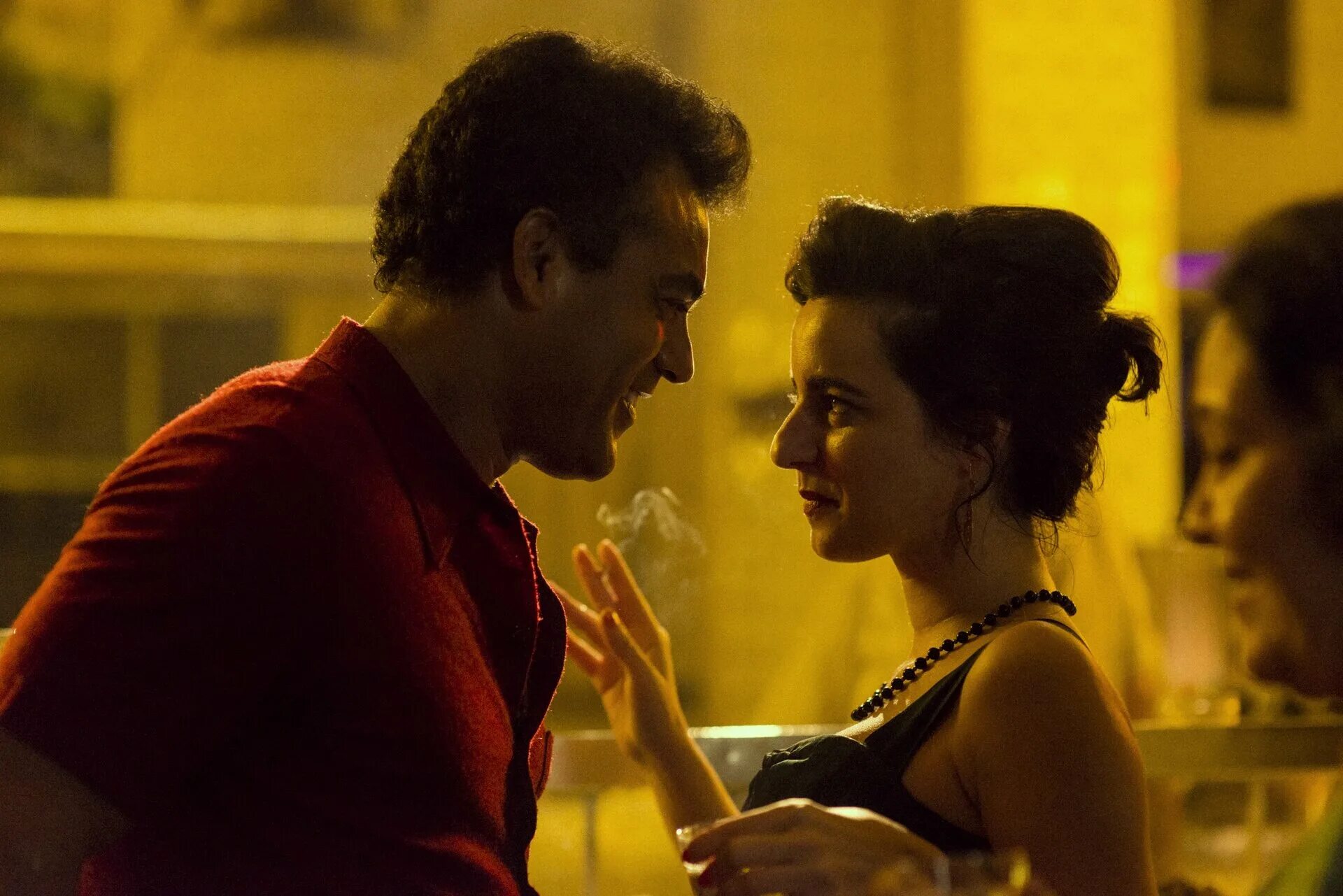 Невидимая нить фильм. Незаметная жизнь. Невидимая жизнь. «незаметная окраина». Незаметная жизнь.