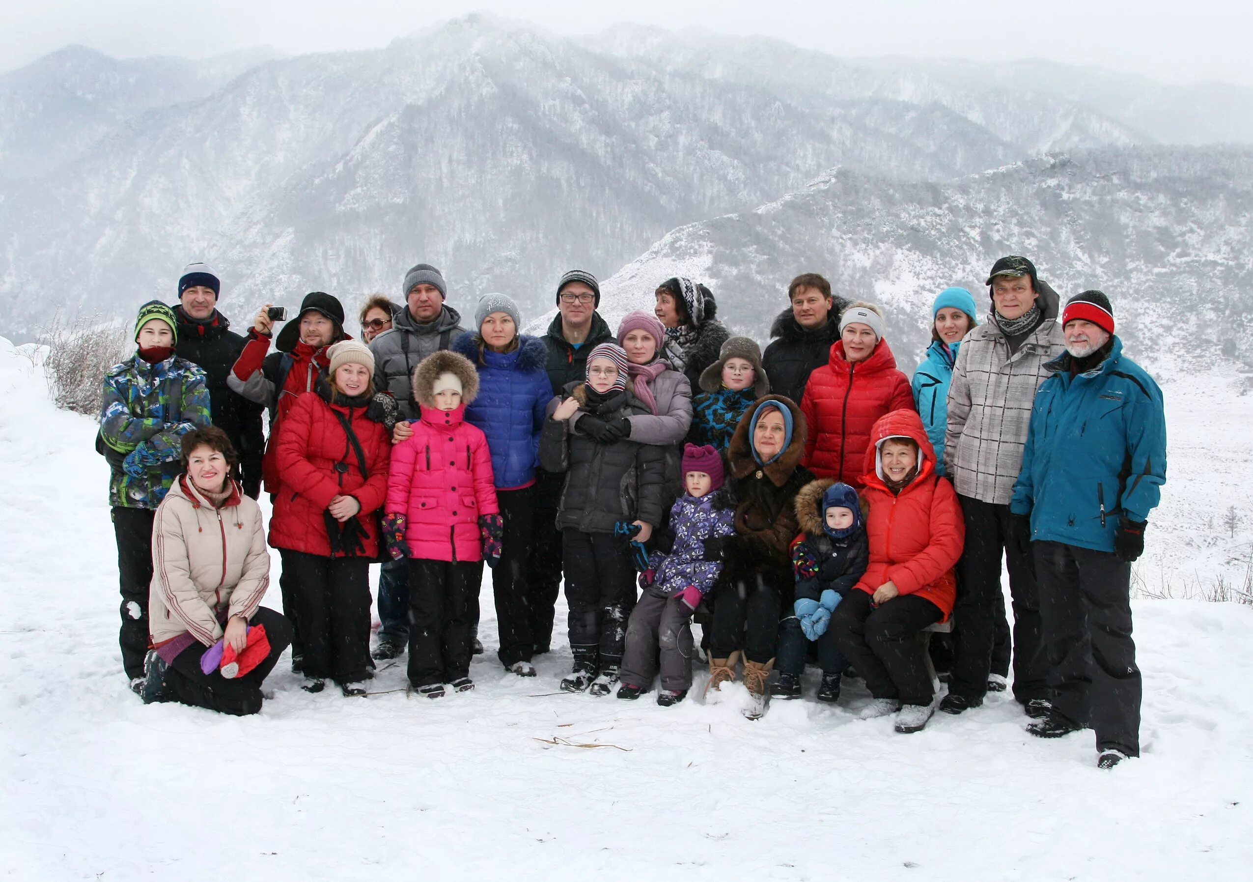 Сибирь вояж. Рф. Озеро светлое алтайский край лебеди. Сибирь вояж. Алтай центр.