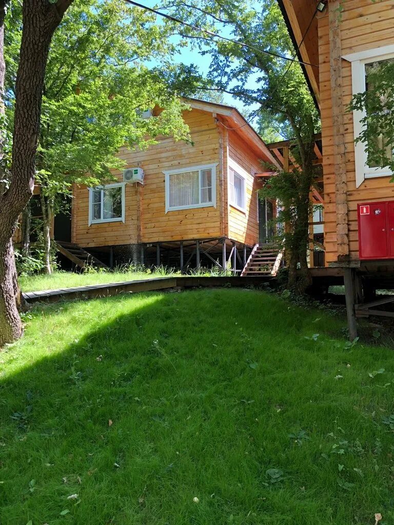 Коттеджный комплекс инал (туапсе). Гостиничный комплекс инал бжид. «инал» гостевой комплекс. Бухта инал гостиничный комплекс. Парк отель инал.