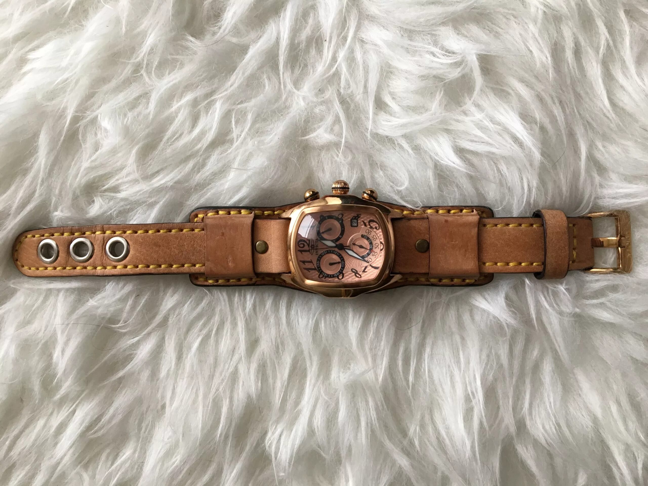 кожаный браслет для часов мужской. ремешок для часов с зеленой строчкой. ремешок для старинных часов мозер. ремешок для часов на заказ москва. ремень для часов.