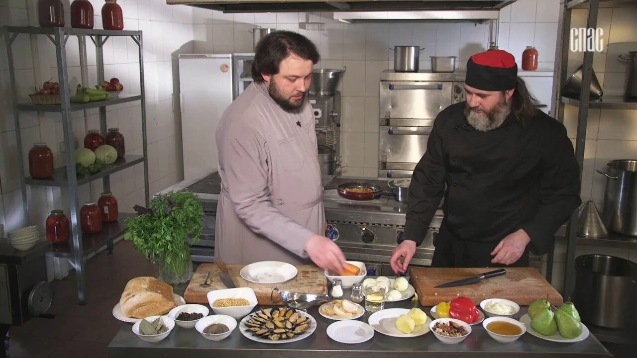 Монастырская кухня (08.01.2017) - YouTube