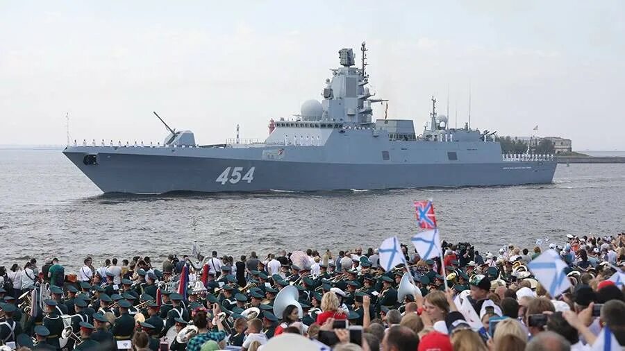 Скр 1135 задорный. Скр 1135 летучий. Фрегат мурманск. Фрегат мурманск. Фрегат мурманск.
